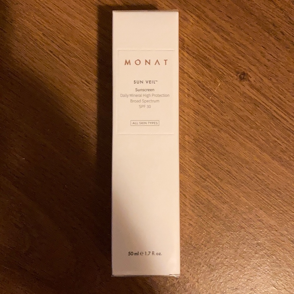 New Monat sun veil